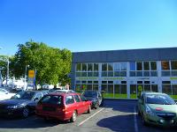 Gewerbeimmobilie Büro/Praxis Attraktive Büroflächen zu 215 qm im 1.OG, Pantryküche, moderne Sanitäranlagen etc. in Soest!