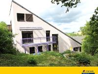 Wohnimmobilie Kauf Einfamilienhaus Schräg und schön – das besondere Architektenhaus