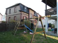 Wohnimmobilie Kauf Einfamilienhaus Zwei Häuser auf einem Grundstück