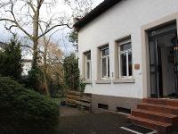 Wohnimmobilie Kauf Einfamilienhaus Kleines Haus mit Garten in Bessungen