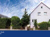 Wohnimmobilie Kauf Einfamilienhaus Zweifamilienhaus mit großem Garten sucht neue Eigentümer