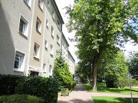 Wohnimmobilie Kauf Etagenwohnung Attraktive 3-Zimmer-Wohnung mit Sonnenbalkon in zentraler Lage