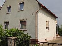 Wohnimmobilie Kauf Einfamilienhaus Anwesen für die große Familie mit schönem Garten - Verkauft
