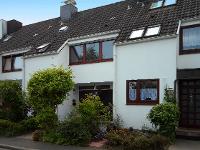 Wohnimmobilie Kauf Reihenhaus Großes Reihenmittelhaus mit Vollkeller und Garage