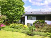 Wohnimmobilie Kauf Einfamilienhaus Einfamilienhaus mit ELW, Keller und Garage auf Traumgrundstück