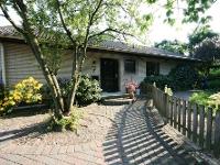 Wohnimmobilie Kauf Einfamilienhaus Großer Bungalow mit super Ausstattung und idyllischem Garten