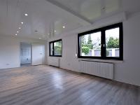 Wohnimmobilie Kauf Erdgeschosswohnung Großes Apartment*Erstbezug nach Sanierung*Wohnen am Mataré-Gymnasium