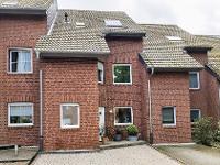 Wohnimmobilie Kauf Einfamilienhaus Modernes Familien-Reihenhaus in ruhiger Lage von Amern Dieses im Jahr 2007 erbaute Reihenmittelhaus durften wir erfolgreich vermitteln. Mit ca. 152?m² Wohnfläche, ve