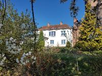 Wohnimmobilie Kauf Einfamilienhaus Fast wie im Paradies! Ein idyllisches Zuhause für Ihre Familie