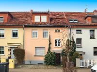 Wohnimmobilie Kauf Reihenhaus Machen Sie es sich gemütlich - Haus sucht eine neue Familie !