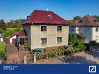 Wohnimmobilie Kauf Mehrfamilienhaus Bezugsfreies Zweifamilienhaus in Stadtrandlage - der Klassiker