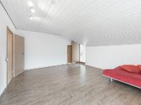 Wohnimmobilie Miete Dachgeschosswohnung Gemütliche 2-Zimmer-Wohnung wartet auf neue Mieter!