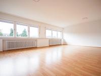 Wohnimmobilie Miete Dachgeschosswohnung Lichtdurchflutete 3-Zimmer-Wohnung auf gut geplantem Grundriss wartet auf Sie!