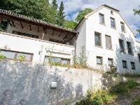 Wohnimmobilie Kauf Mehrfamilienhaus Viel Haus - Viel Grundstück - Viel Ruhe.