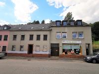 Wohnimmobilie Kauf Reihenhaus Reihenmittel- und Reihenendhaus mit sehr großem Grundstück