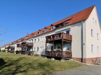 Wohnimmobilie Kauf Etagenwohnung Leerstehende 4-Zimmer-Wohnung mit Balkon und Stellplatz
