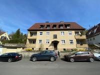 Wohnimmobilie Kauf Mehrfamilienhaus Das 1955 gebaute, vollunterkellerte Mehrfamilienhaus verfügt über insgesamt sechs Wohneinheiten mit einer Wohnfläche von ca. 341 m². Das Objekt wurde in den letzten