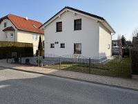 Wohnimmobilie Kauf Einfamilienhaus Sehr schönes fast neues Einfamilienhaus in Saalfeld mit herrlichem Garten