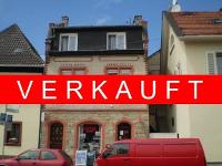 Wohnimmobilie Kauf Einfamilienhaus Renditestarkes Stadthaus im Zentrum von Mainz-Hechtsheim Mehrfamilienhaus mit Einliegerwohnung