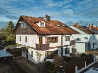 Wohnimmobilie Kauf Doppelhaus Die familienfreundliche Doppelhaushälfte ist in Fertigbauweise mit einer gedämmten 20 cm Außenwand, mit einem Keller aus Stahlbeton und einem Satteldach mit Holzdachstuhl